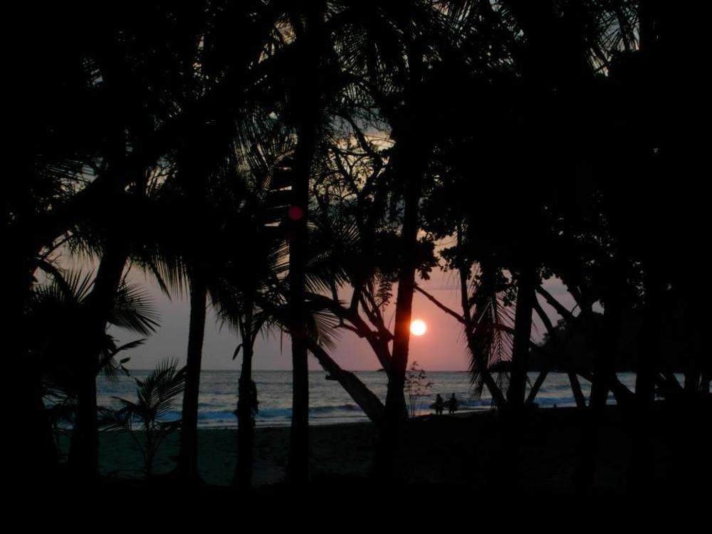 Karahe Beach Hotel Manuel Antonio Exterior photo