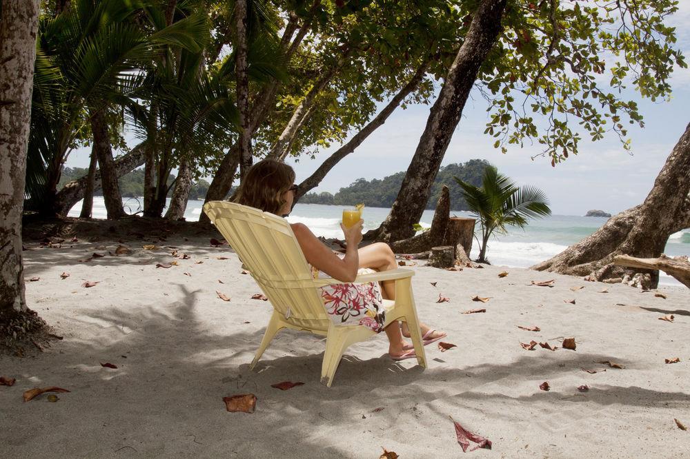 Karahe Beach Hotel Manuel Antonio Exterior photo