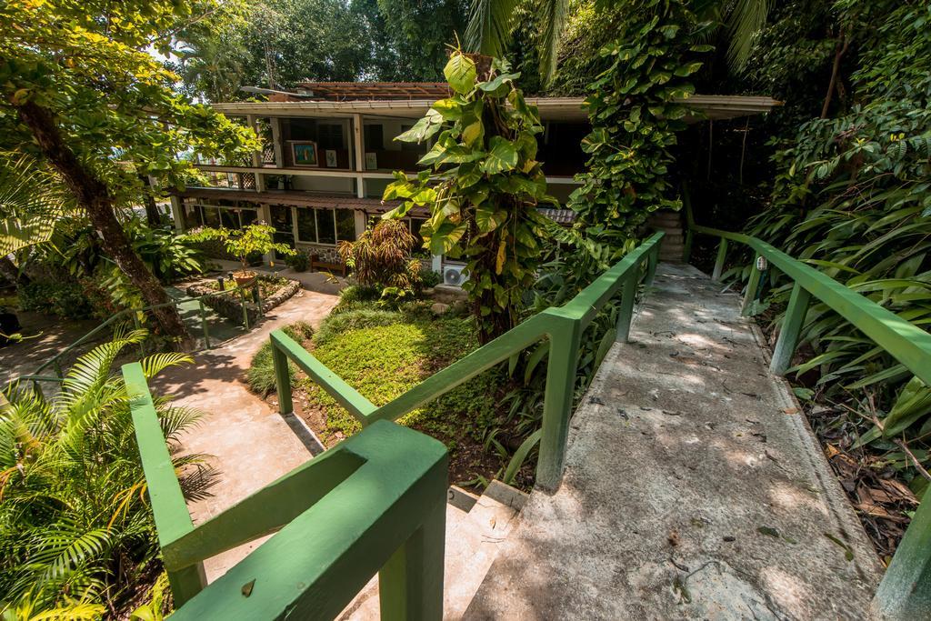 Karahe Beach Hotel Manuel Antonio Exterior photo