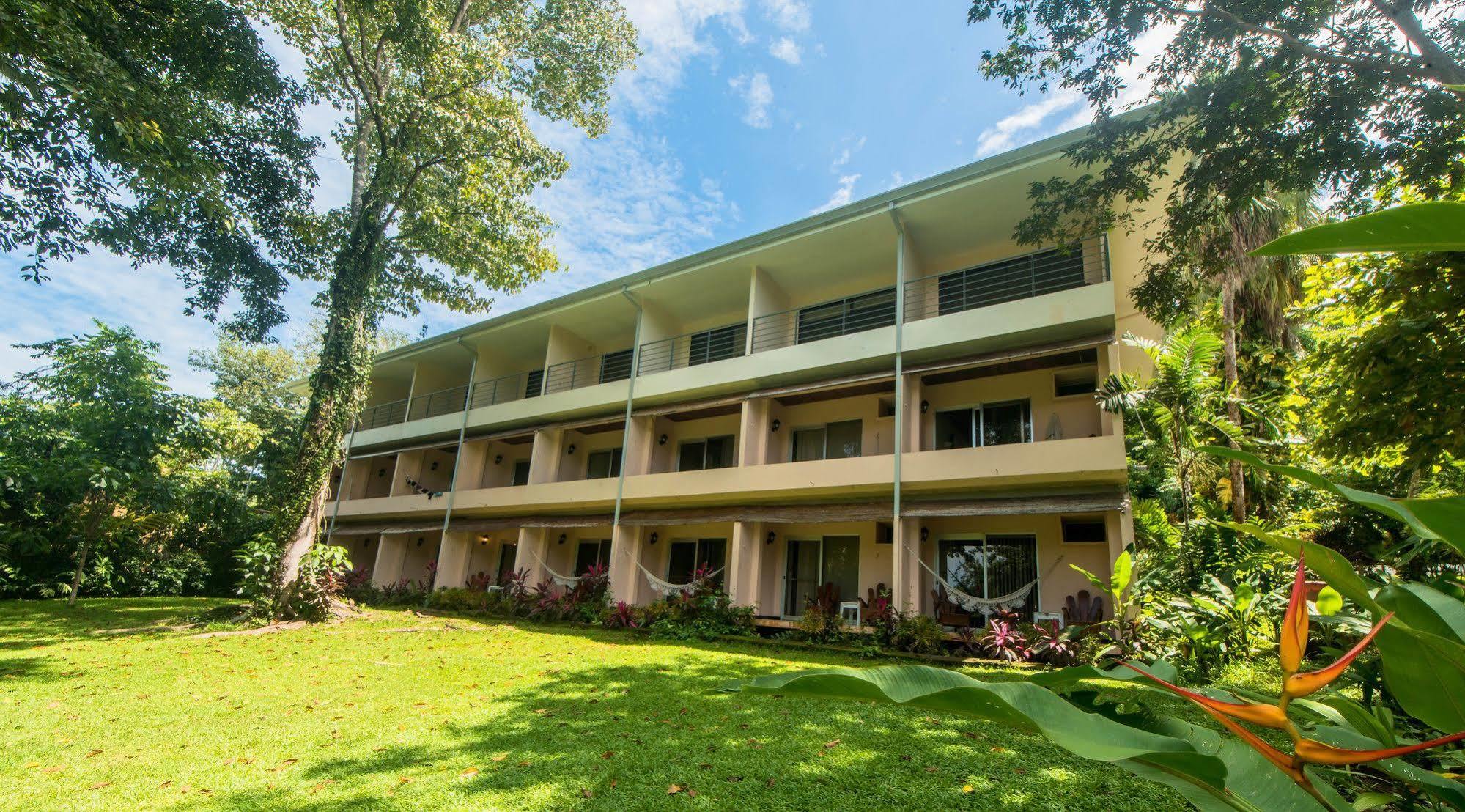 Karahe Beach Hotel Manuel Antonio Exterior photo