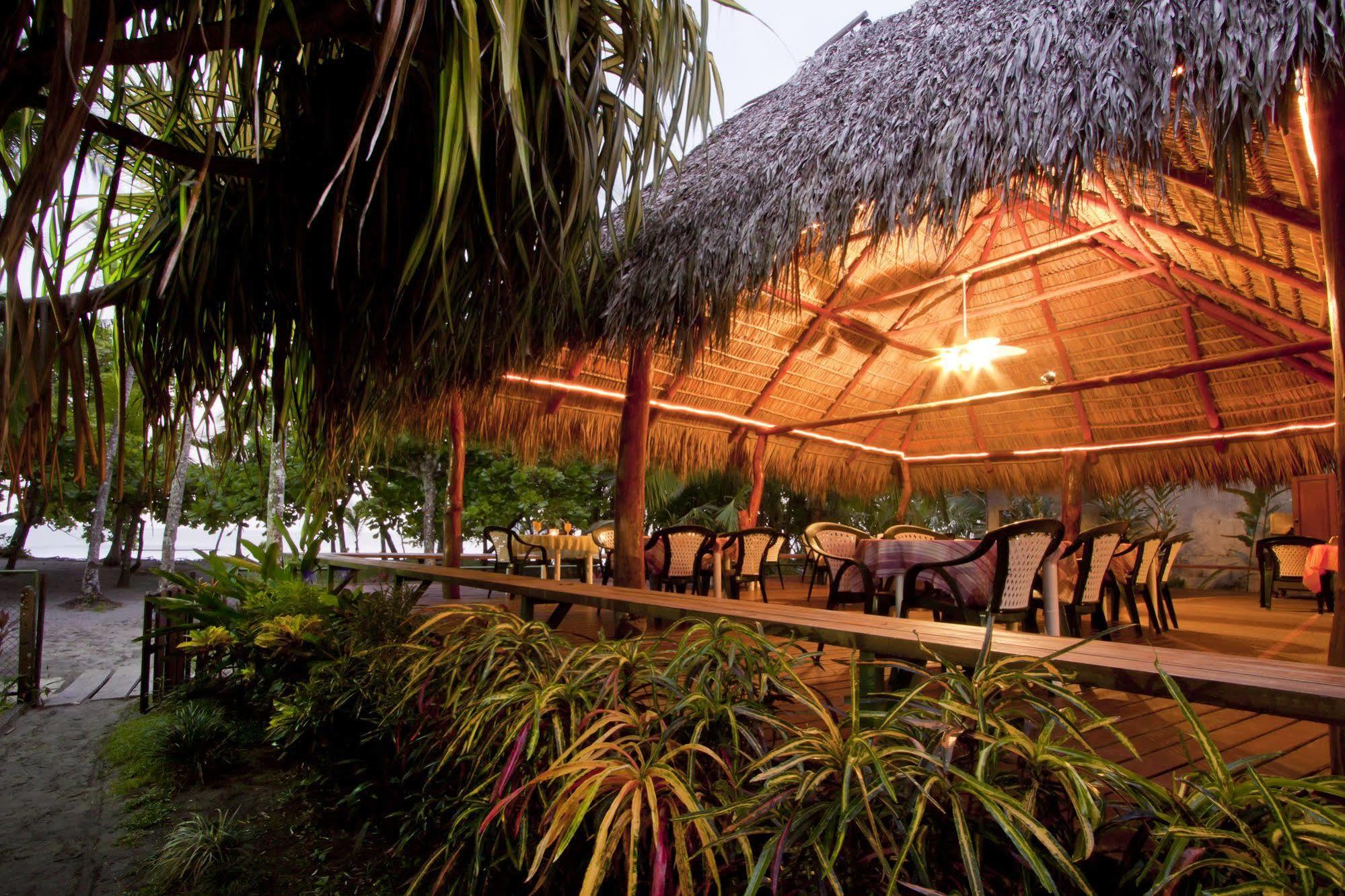 Karahe Beach Hotel Manuel Antonio Exterior photo