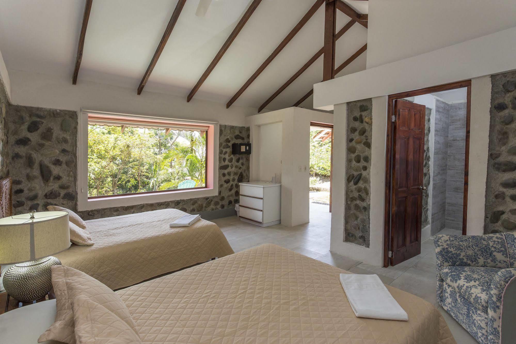 Karahe Beach Hotel Manuel Antonio Exterior photo